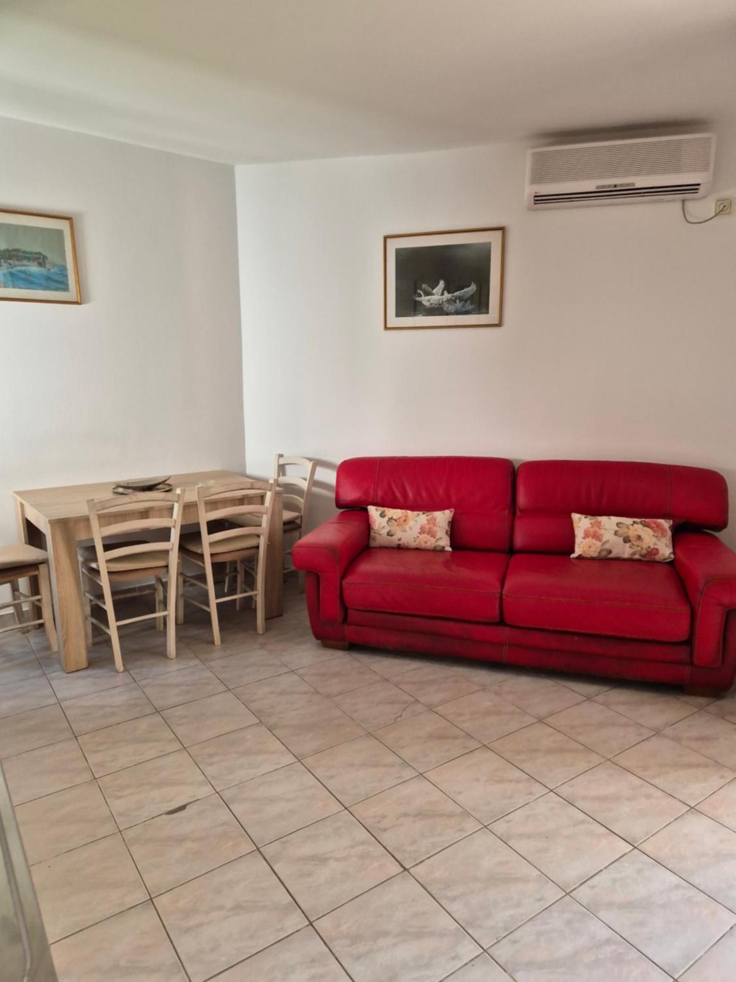 Mali Milocer Bay Accommodation Sveti Stefan Rum bild