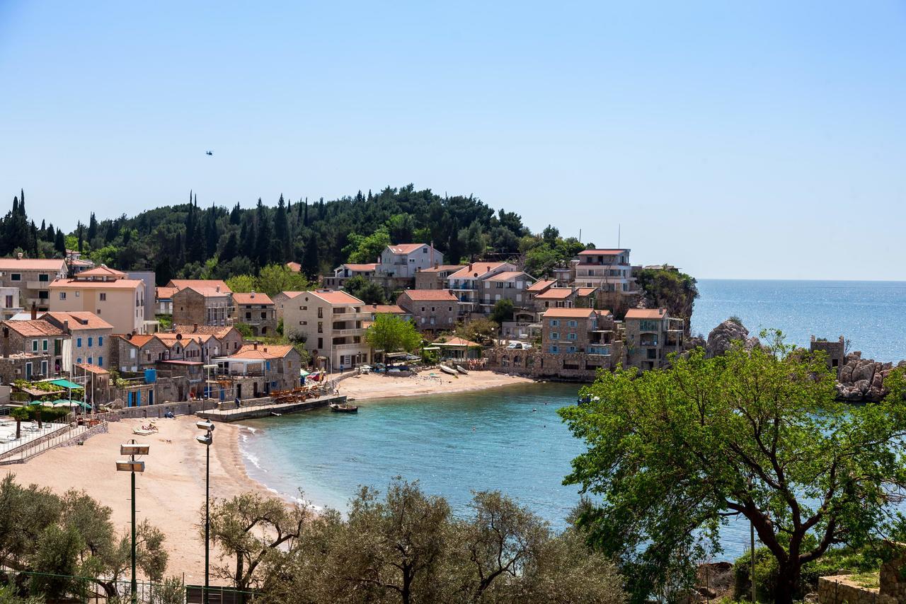 Mali Milocer Bay Accommodation Sveti Stefan Exteriör bild